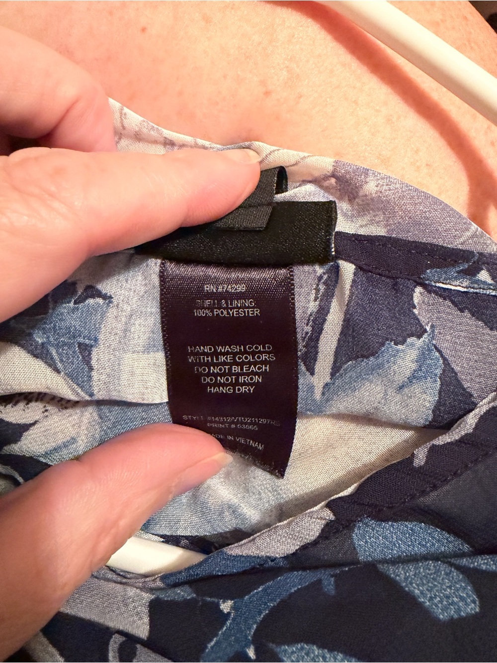Blue Floral Wrap Midi Dress with Elastic Waist - Picture 5 of 5